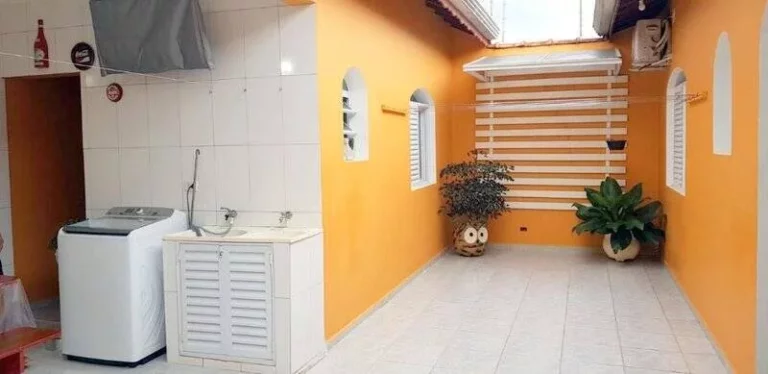 Imagem LINDA CASA COM PISCINA