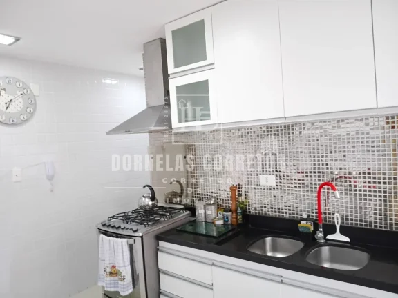 Imagem Apartamento Beira-Mar com 3 Quartos, Sendo 1 Suíte!