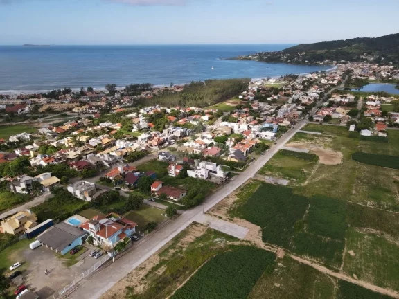 Imagem Terreno à venda no Bairro Ferraz em Garopaba-SC! Aproveite está oportunidade!