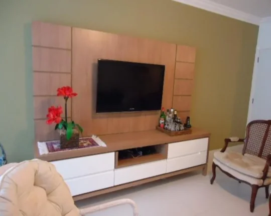 Imagem Apartamento à venda no Guarujá na Praia das Pitangueiras.