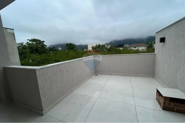 Imagem Casa de luxo em Condomínio Fechado em Vargem Pequena