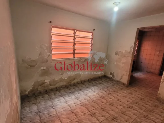 Imagem Oportunidade de casa para reforma com 4 dormitórios na vila São Jorge em Santos por $215.000,00