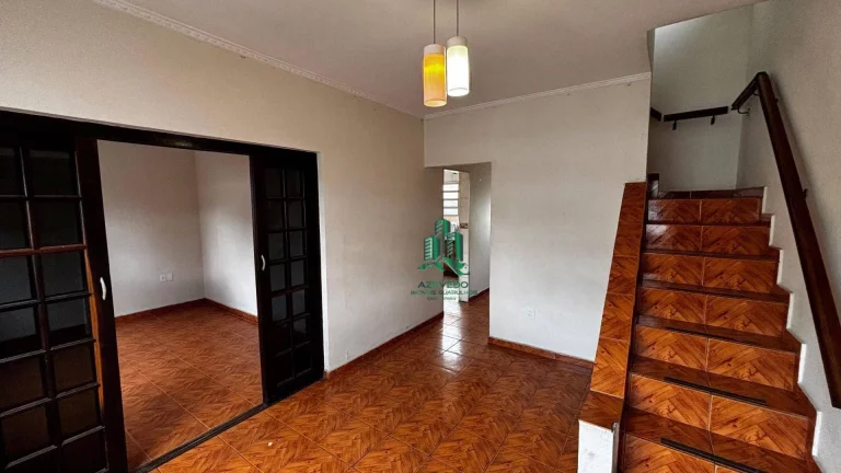 Imagem Sobrado com 3 dormitórios à venda, 250 m² por R$ 600.000,00 - Jardim Ipanema - Guarulhos/SP