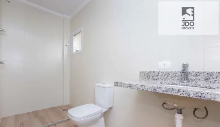 Imagem Sobrado em Condomínio a Venda no bairro Campo Comprido - Curitiba, PR