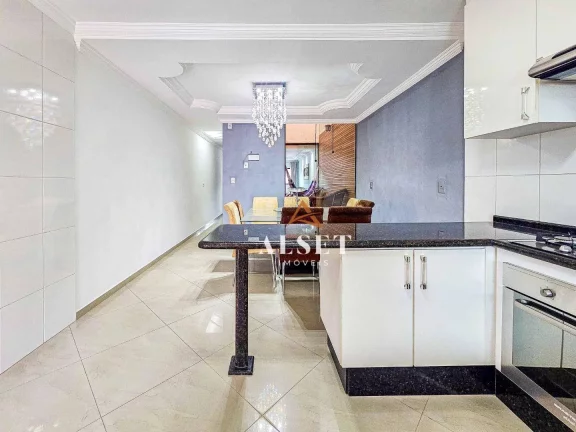 Imagem Casa com 3 suítes no Anália Franco