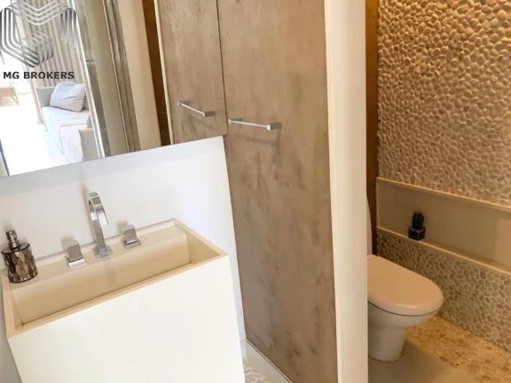 Imagem Cobertura de Luxo à Venda em Icaraí-RJ: 3 Quartos, 2 Suítes, 2 Salas, 3 Vagas. com piscina- 220m² de Puro Conforto!