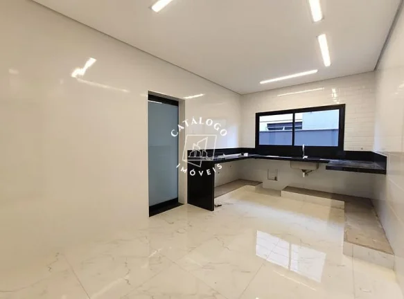 Imagem Casa em Condomínio a Venda no bairro Residencial e Empresarial Alphaville - Ribeirão Preto, SP