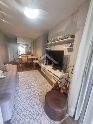 Imagem Apartamento de 2 Quartos para Venda na Barra da Tijuca com 90 m²