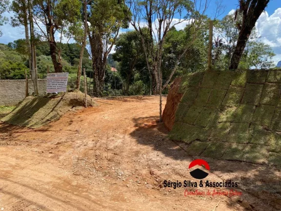 Imagem Terreno a Venda da Região do Alto da Boa Vista em Campos do Jordão - SP.