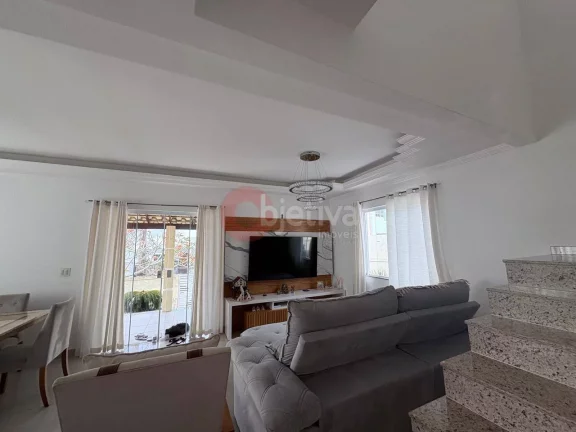 Imagem Casa duplex, 3 quartos, 300m², Condomínio dos Pássaros - Cabo Frio