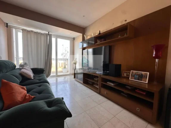 Imagem Imóvel de Luxo na Barra da Tijuca: Cobertura de 3 Quartos com 222m² e 3 Vagas de Garagem no Rio de Janeiro-RJ