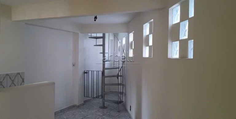 Imagem Sobrado com 192 metros quadrados, com 3 dormitórios sendo 1 suíte com hidromassagem, 1 lavabo, 1 q...