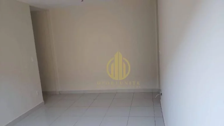 Imagem Apartamento com 2 dormitórios à venda, 62 m² por R$ 170.000,00 - Independência - Ribeirão Preto/SP