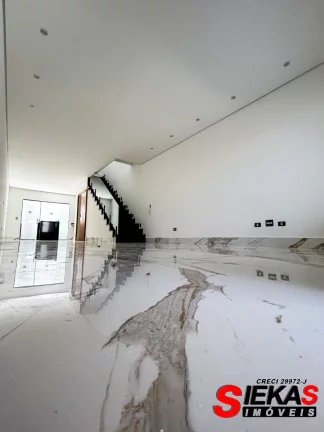Imagem Casa à venda em São Paulo-SP na Vila Santa Isabel: 3 quartos, 3 suítes, 2 salas, 4 banheiros, 2 vagas, 141m²