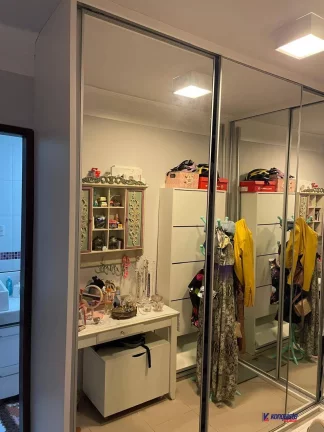 Imagem VENDO CASA DE 3/4 SENDO UMA SUÍTE NO CONDOMÍNIO GOLDEN VILLE - SIM