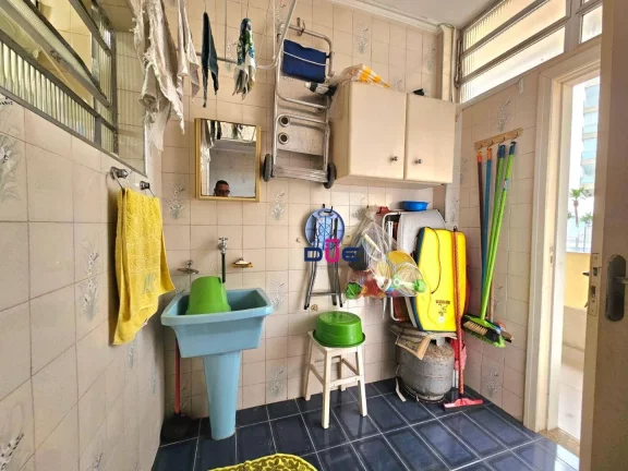 Imagem Apartamento 2 Quartos, 1 Vaga - Pompéia - Santos/SP