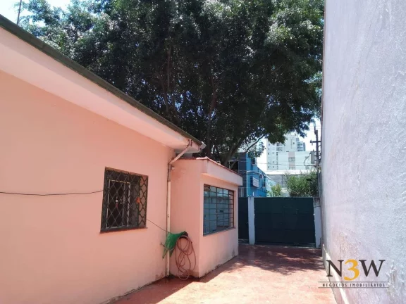 Imagem Casa térrea à venda na Vila Leopoldina São Paulo SP com 2 dormitórios, 1 suíte, 5 vagas de garagem e 320m².