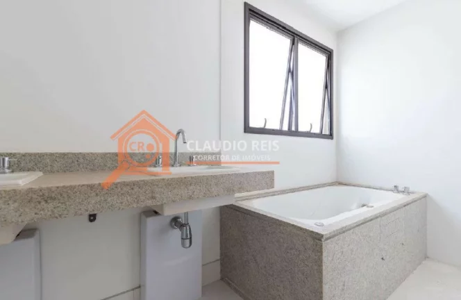 Imagem Cobertura com 4 Quartos à venda, 343m² - Morumbi