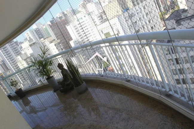 Imagem Apartamento de 205m na Região da Avenida Paulista com 4 dormitórios (3 suítes), Varanda, 4 vagas, Academia, Salão de Festas, Playdround.