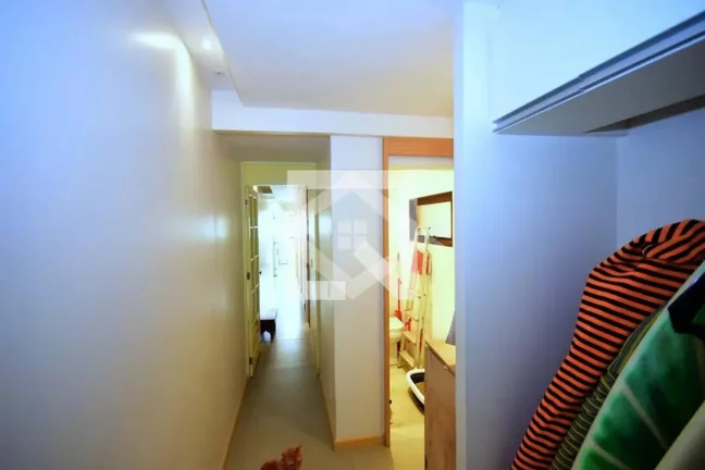 Imagem Apartamento mobiliado de 131m² com 3 quartos e 2 vagas na Barra da Tijuca