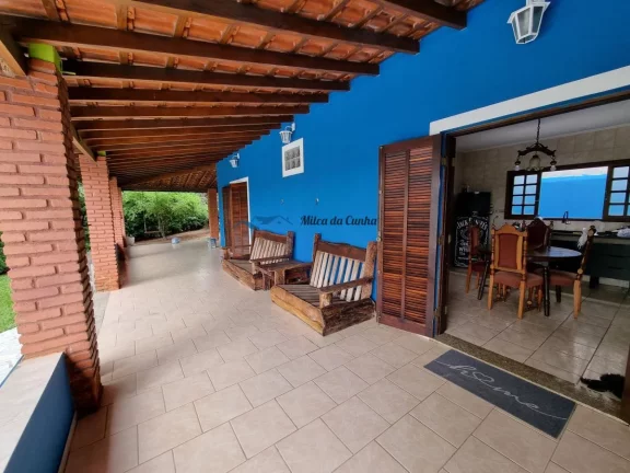 Imagem Linda Chácara para Venda com 2 Casas, Piscina, Área Gourmet, com 1.257m² terreno, 6 vagas, bairro Cruzeiro do Sul, em Santa Bárbara D`Oeste