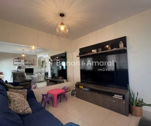 Imagem More em uma charmosa casa de vila!

 Um refúgio aconchegante em um condomínio com cara de vila, pe...