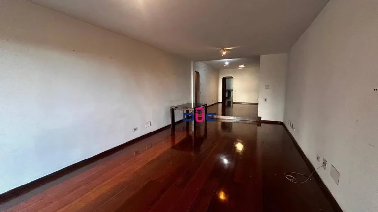 Imagem Apartamento com 3 dormitórios para alugar, 265 m² por R$ 8.150/mês - Gonzaga - Santos/SP
