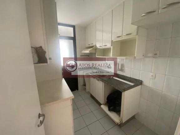 Imagem Vendo OPORTUNIDADE, no Jd Marajoara - São Paulo, Apartamento 70m² com 3 Dormitórios, 1 Suíte, 1 vaga, fazer completo, Venda por R$500k, aceita financiamento e permuta.