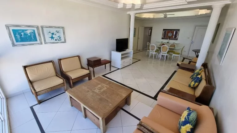 Imagem ÓTIMO APTO, FRENTE TOTAL AO MAR NA PRAIA DE PITANGUEIRAS, 5 SUÍTES, 1 VAGA DE GARAGEM.
