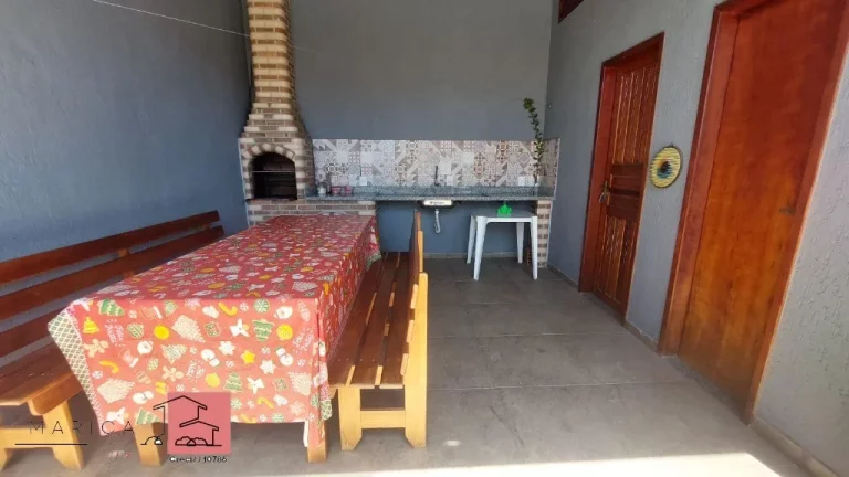 Imagem Casa à Venda - Próx. à Praia, Totalmente Reformada!