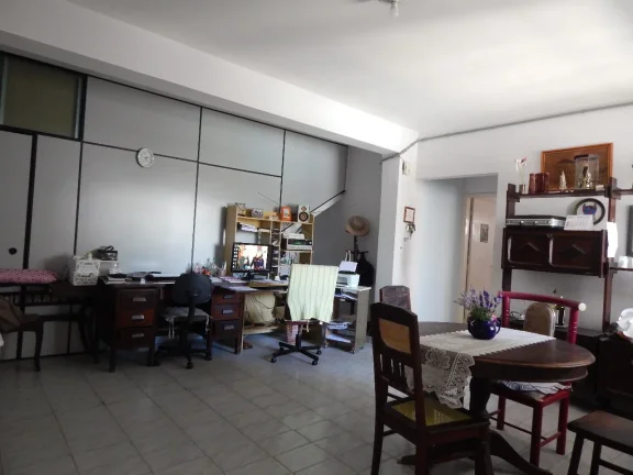 Imagem Casa a Venda em Guaratinguetá SP.