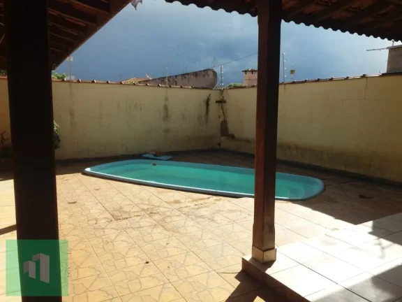 Imagem Casa à venda em Itobi, com 2 quartos