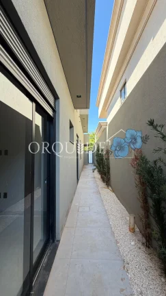 Imagem Imperdível oportunidade! Casa à venda em Rio Verde-GO, Residencial Green Park, 4 quartos, 4 suítes, 1 sala, 6 banheiros, 3 vagas, 323,74m².