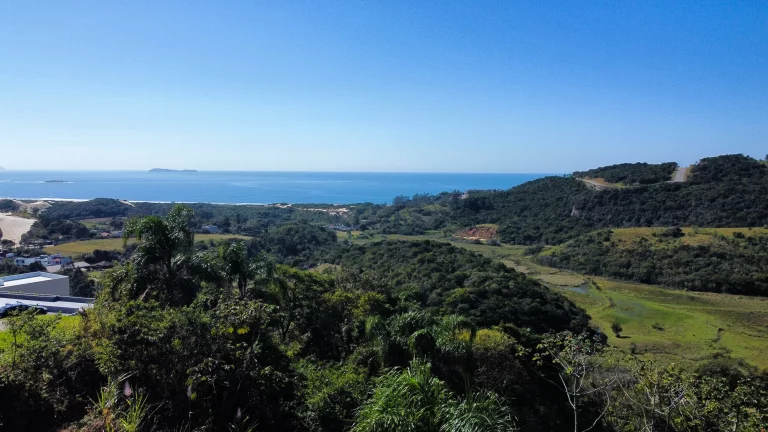 Imagem Terreno à venda na Areias do Macacu - Garopaba/SC