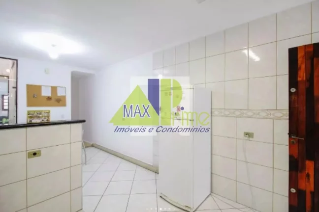 Imagem Oportunidade única: Casa espetacular para alugar no coração da cidade! 3 quartos amplos, churrasqueira, 5 vagas de garagem