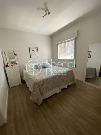 Imagem Apartamento em Moema com 135m². São 03 dormitórios, sendo 01 suíte e 01 vaga. Bem localizado, pr...