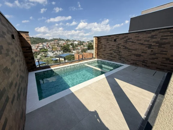 Imagem Casa Alto Padrão com Piscina e Salão, Nova Jaguari SP