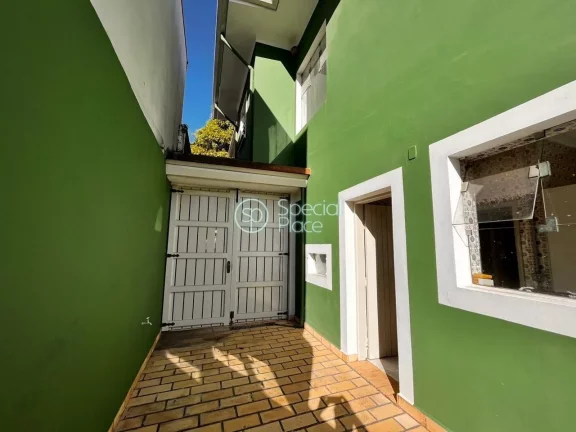 Imagem Casa ampla no Pacaembu 400 m2 de terreno 300 m2 de construção 3 dormitórios 1 suíte lavabo sala ...