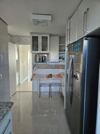 Imagem Apartamento com 4 dormitórios à venda, 170 m² por R$ 1.300.000,00 - Sorocotuba - Guarujá/SP