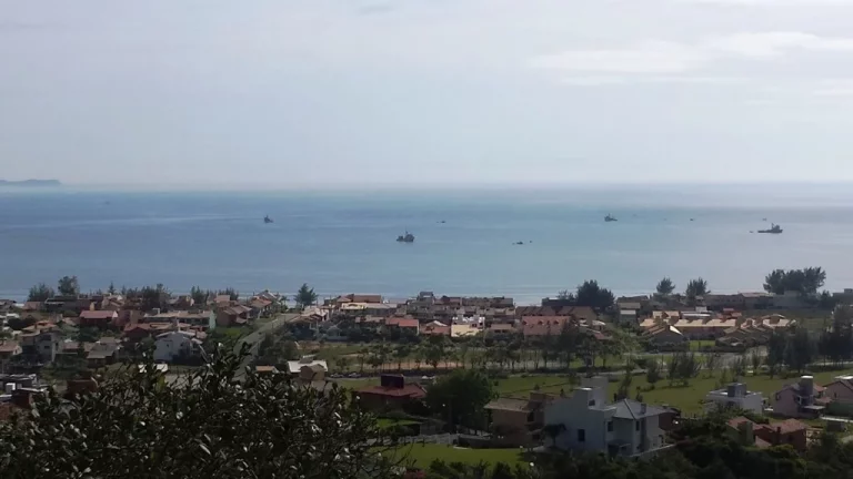 Imagem Terreno à venda em Garopaba-SC, bairro Ferraz, com 2.574,00m² de área - Oportunidade única!