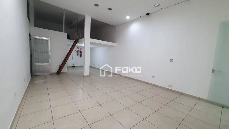 Imagem Salão para alugar, 100 m² por R$ 6.490,00/mês - Centro - Guarulhos/SP