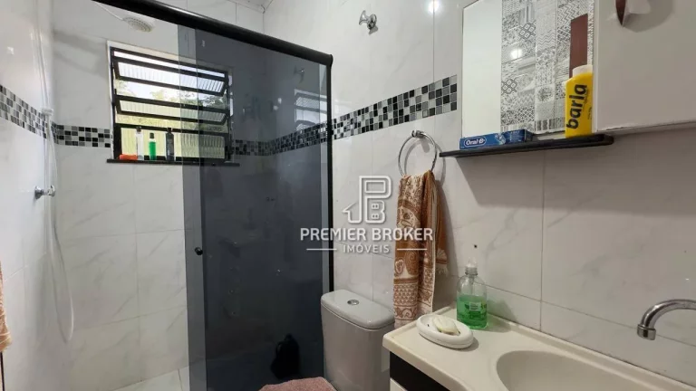 Imagem Casa à venda, 110 m² por R$ 460.000,00 - Pessegueiros - Teresópolis/RJ