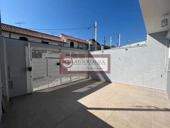 Imagem Sobrado à Venda no Jardim Ubirajara, Região de Interlagos SP, 2 Suítes, Lavabo, 2 vagas de Garagem, 70m²