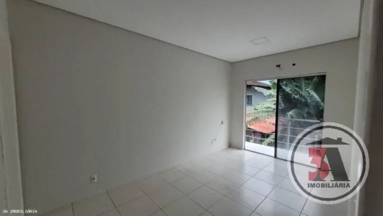 Imagem Sobrado 3/4 Condominio Regina