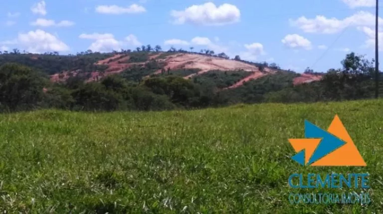 Imagem FAZENDA 85% URBANIZADAS , 102 HECTARES,04 NASCENTES