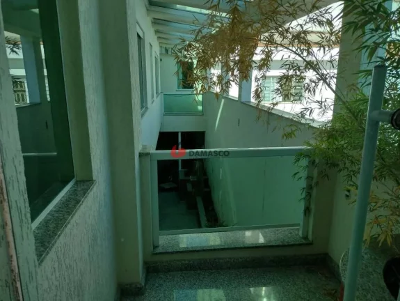 Imagem Sobrado à venda 3 Quartos, 2 Suites, 4 Vagas, 325M², Rudge Ramos, São Bernardo do Campo - SP