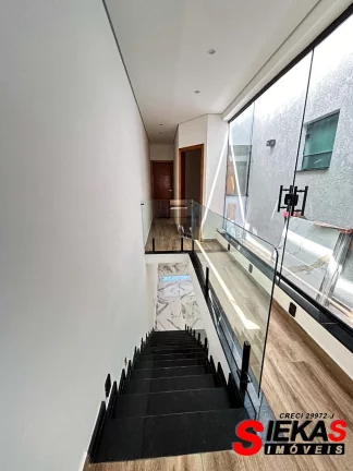 Imagem Casa à venda em São Paulo-SP na Vila Santa Isabel: 3 quartos, 3 suítes, 2 salas, 4 banheiros, 2 vagas, 141m²
