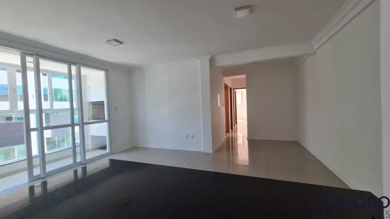 Imagem Apartamento com 2 dormitórios (1 suíte), móveis planejados, sacada com churrasqu