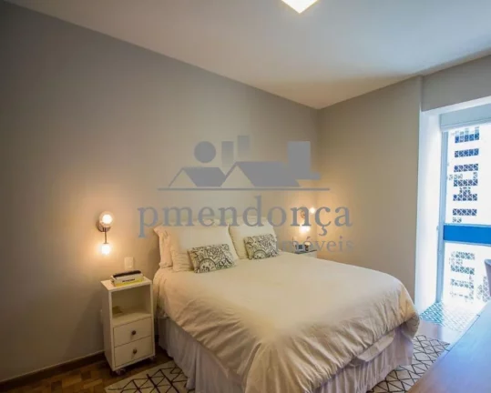 Imagem Lindo apartamento reformado em Higienópolis com 200m²