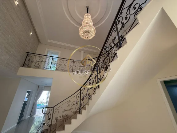 Imagem Casa Sobrado, 4 Dormitórios ( 4 suítes), Condomínio Santa Clara, Jacareí.